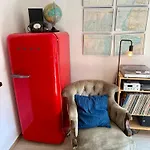 Retro Marine A 50m Des Falaises En Plein Centre Holiday home