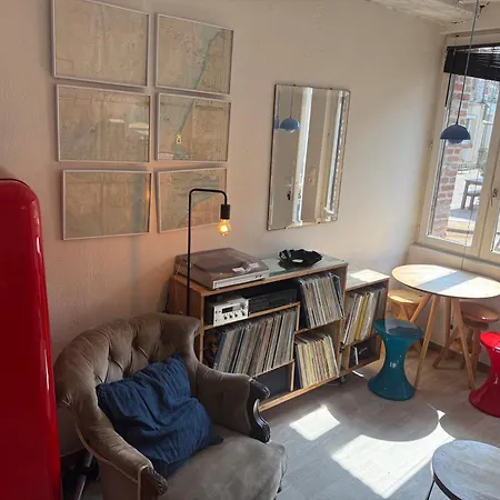 Joli Maison De Pecheur A 50m De La En Plein Centre エトルタ