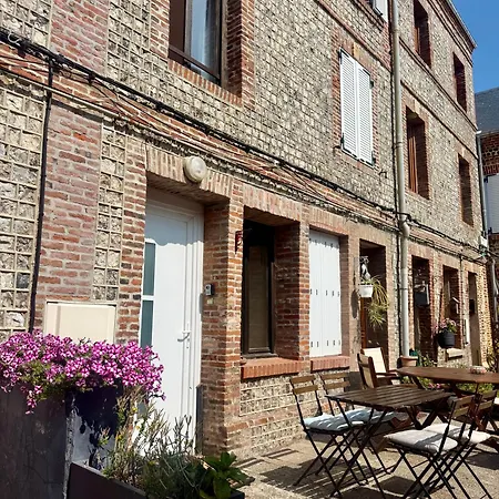 Сasa de vacaciones Joli Maison De Pecheur A 50m De La En Plein Centre Étretat