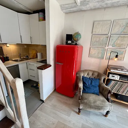 Holiday home Retro Marine A 50m Des Falaises En Plein Centre *